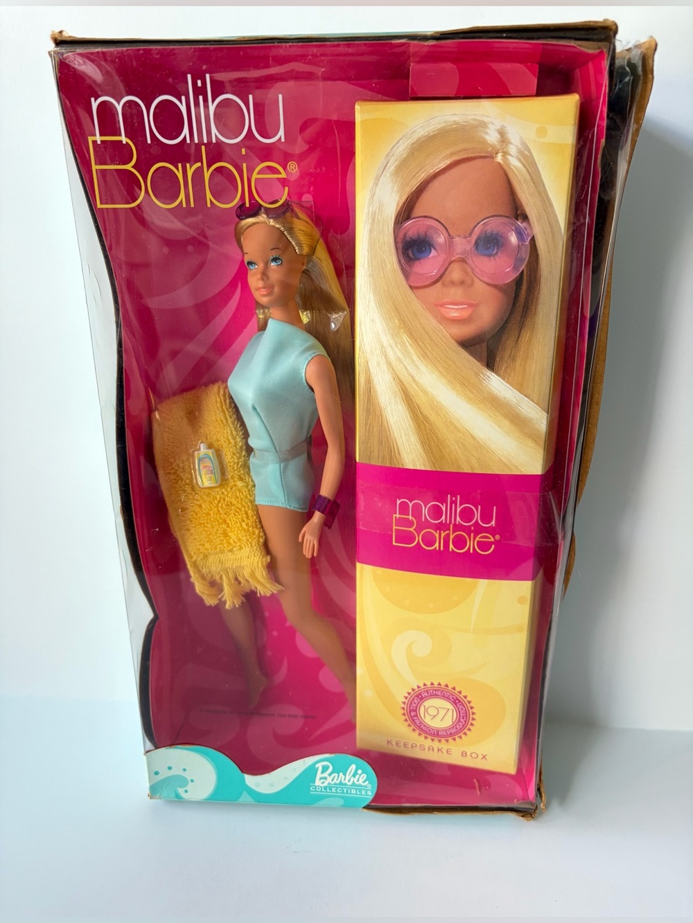 2001 Barbie Collectibles 1971 Reproduction Malibu Barbie